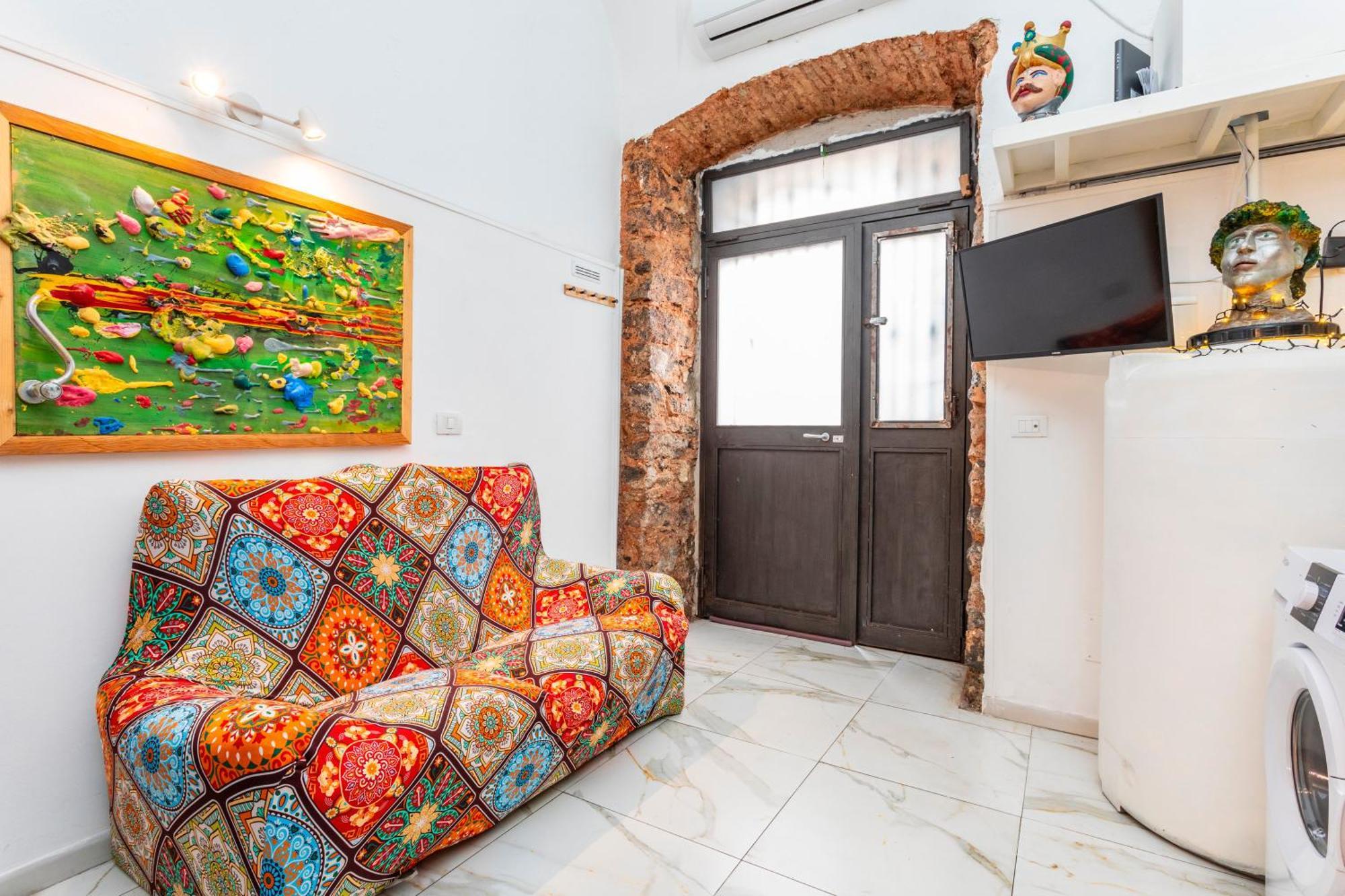 Finicchia Art House * Catania